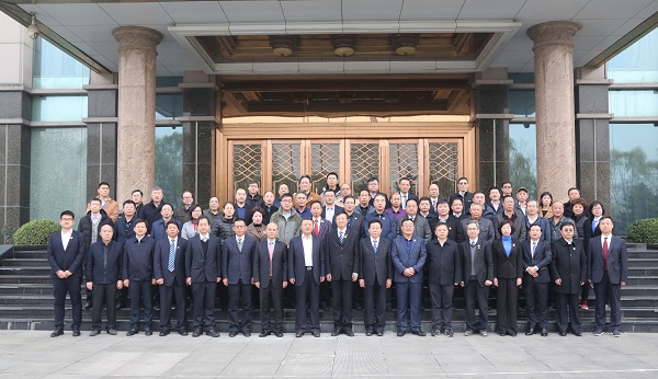 20.我司承辦中國鑄造協會八屆二次常務理事會議-1.jpg 20.我司承辦中國鑄造協會八屆二次常務理事會議-1.jpg