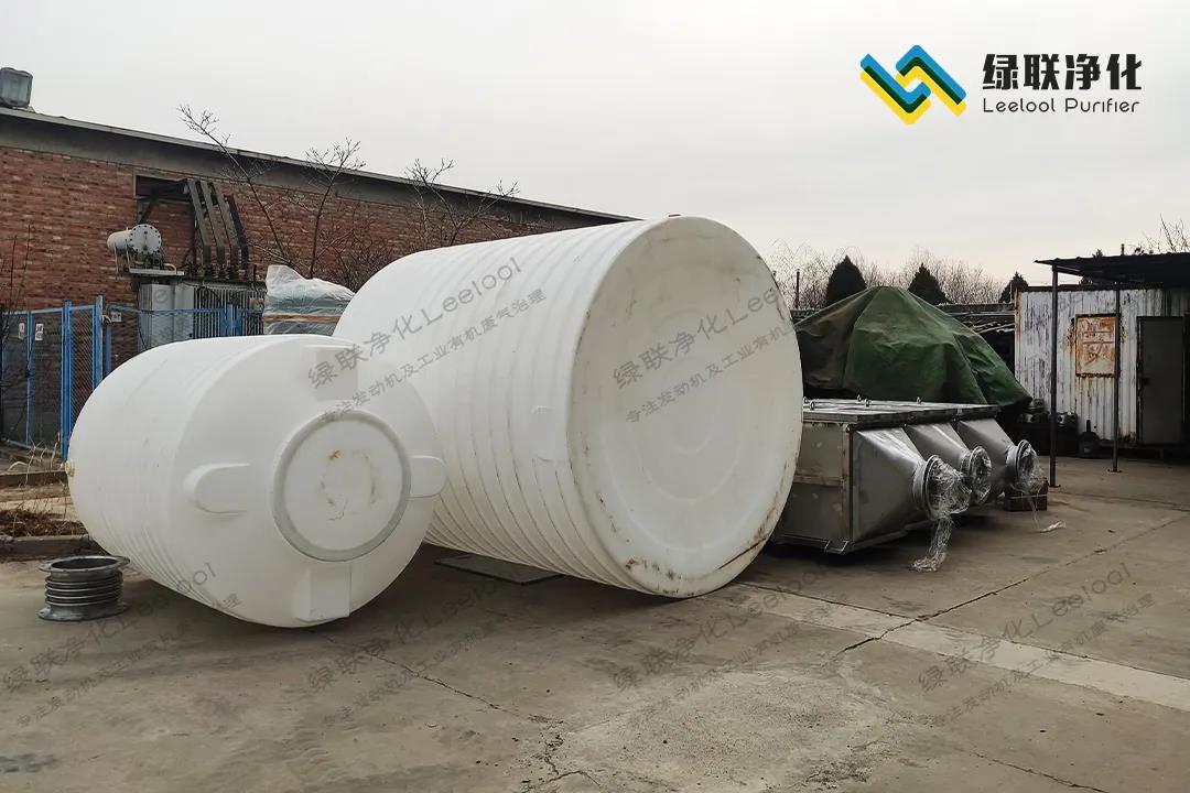 脫硝設備到達項目現場 脫硝設備到達項目現場